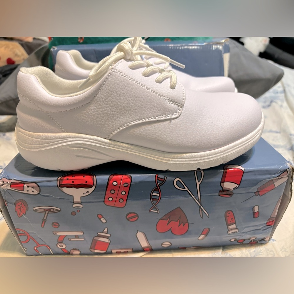 🤍Brand New-Hawkwell white leather nursing shoes #clinical #nurse #white 👩🏻‍⚕️